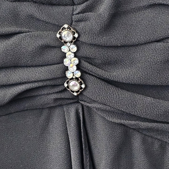 Metaphor Cap Sleeve Hi-Lo Lined Formal Dress with Pin/Brooch Accent, EUC, Size 8 - Picture 4 of 6